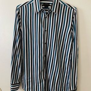 Men’s Button up shirt